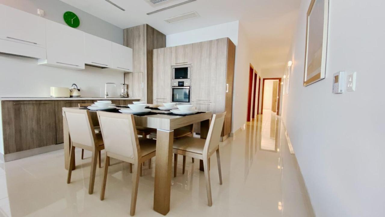 Ferienwohnung Point Sliema Sea Front Exterior foto