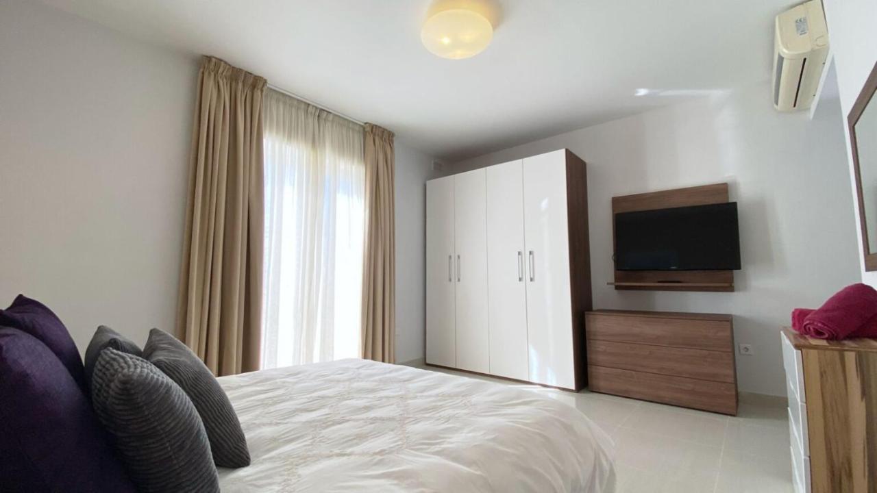 Ferienwohnung Point Sliema Sea Front Exterior foto